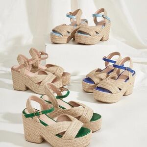 Elegant Platform Sandals with Blue and Green Highlights